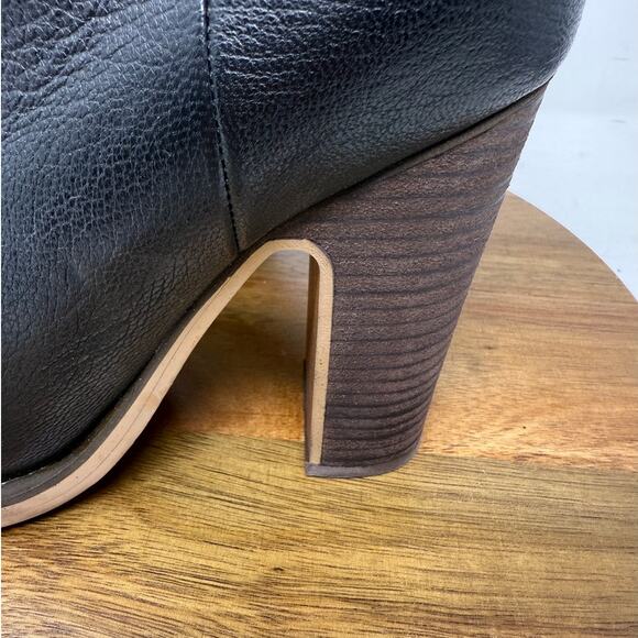 See by Chloe Boots Womens Leather Scalloped Accent Black Leather Size 8 US 39 EU - Picture 5 of 11